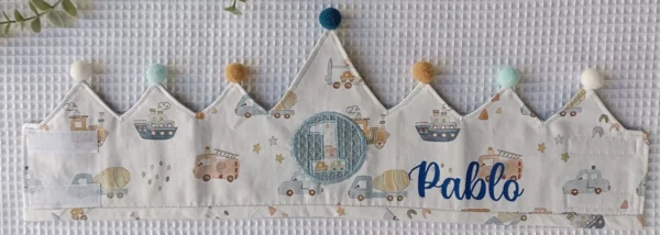 Corona de cumpleaños coches camiones barcos tren Hecha a mano personalizada
