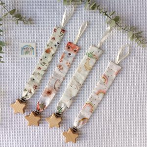 Chupeteros para bebé hechos a mano